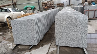 Grey Granit Stone Tile Floor