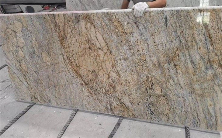 Countertops tal-Granit Isfar